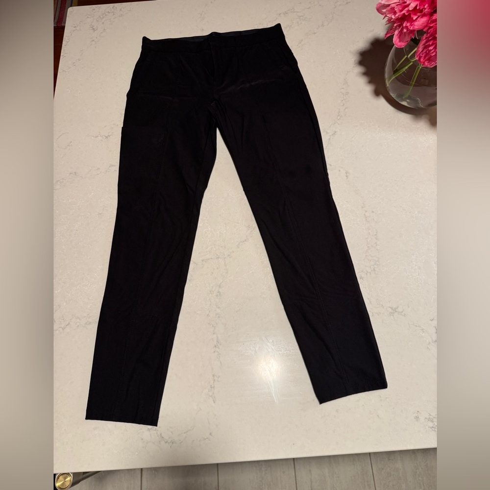 Athleta Wander Stash Pants in Black